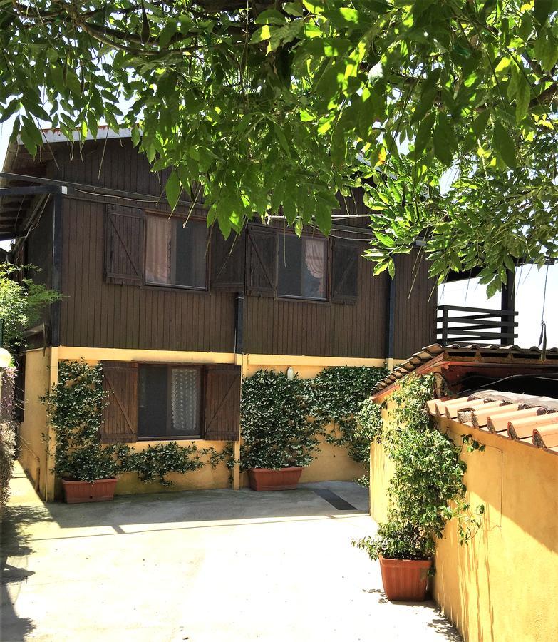 Chalet Annie Sorrento Exterior photo